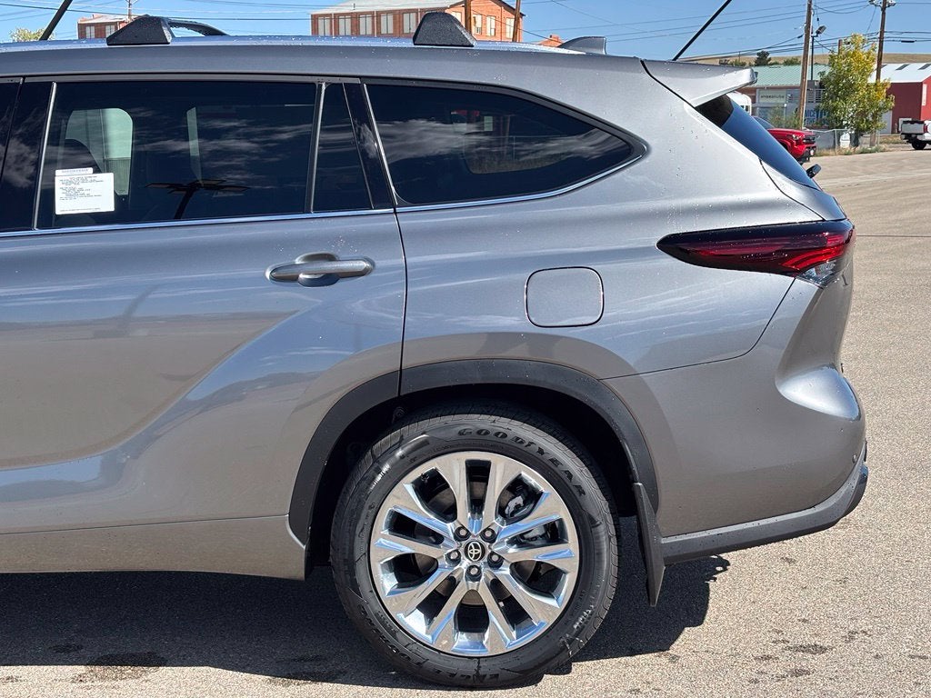 2026 Toyota Highlander Limited