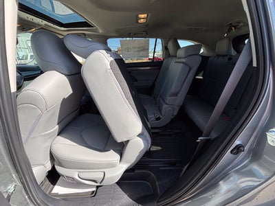 2026 Toyota Highlander Limited