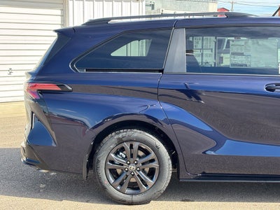 2026 Toyota Sienna XSE 7 Passenger
