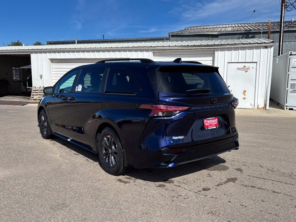 2026 Toyota Sienna XSE 7 Passenger