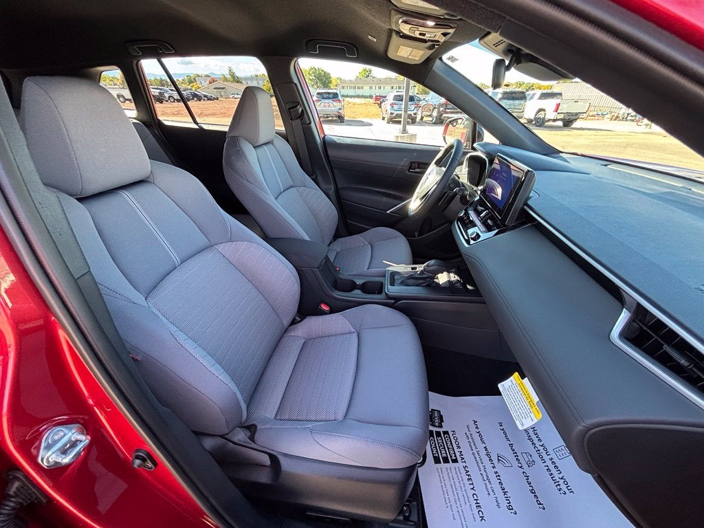 2026 Toyota Corolla Cross Hybrid SE
