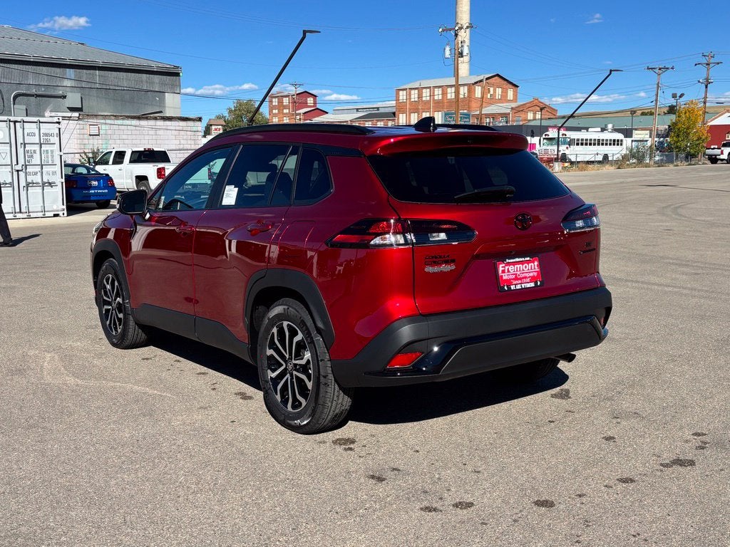 2026 Toyota Corolla Cross Hybrid SE