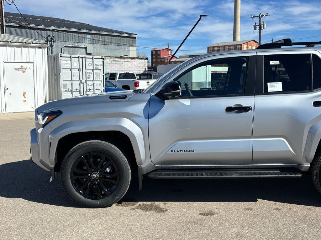 2026 Toyota 4Runner i-FORCE MAX Hybrid Platinum