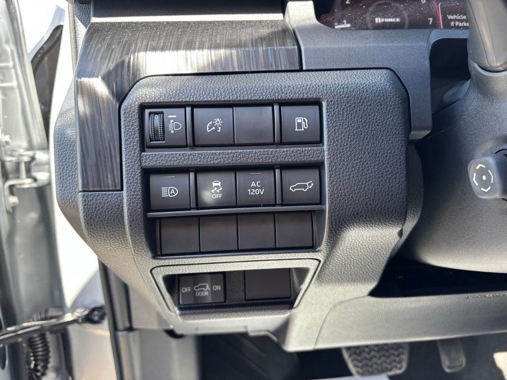 2026 Toyota 4Runner i-FORCE MAX Hybrid Platinum