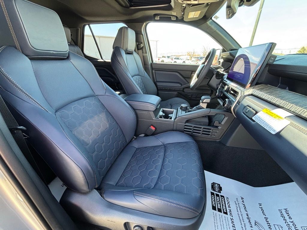 2026 Toyota 4Runner i-FORCE MAX Hybrid Platinum