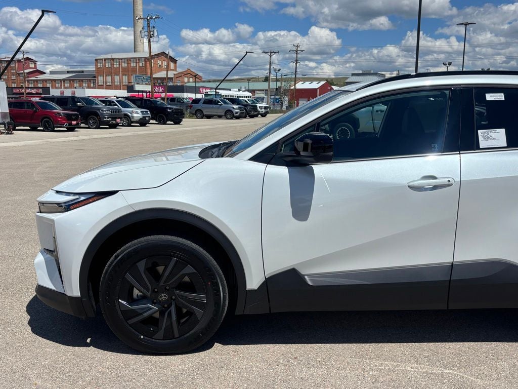 2026 Toyota C-HR SE