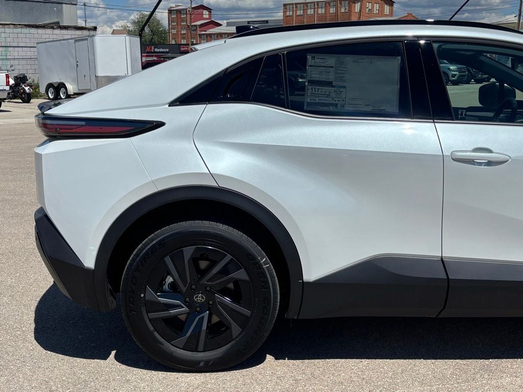 2026 Toyota C-HR SE