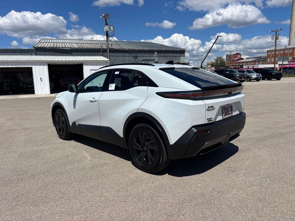 2026 Toyota C-HR SE