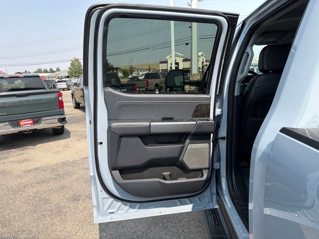 2026 Ford F-250SD Lariat Black Appearance Pkg.