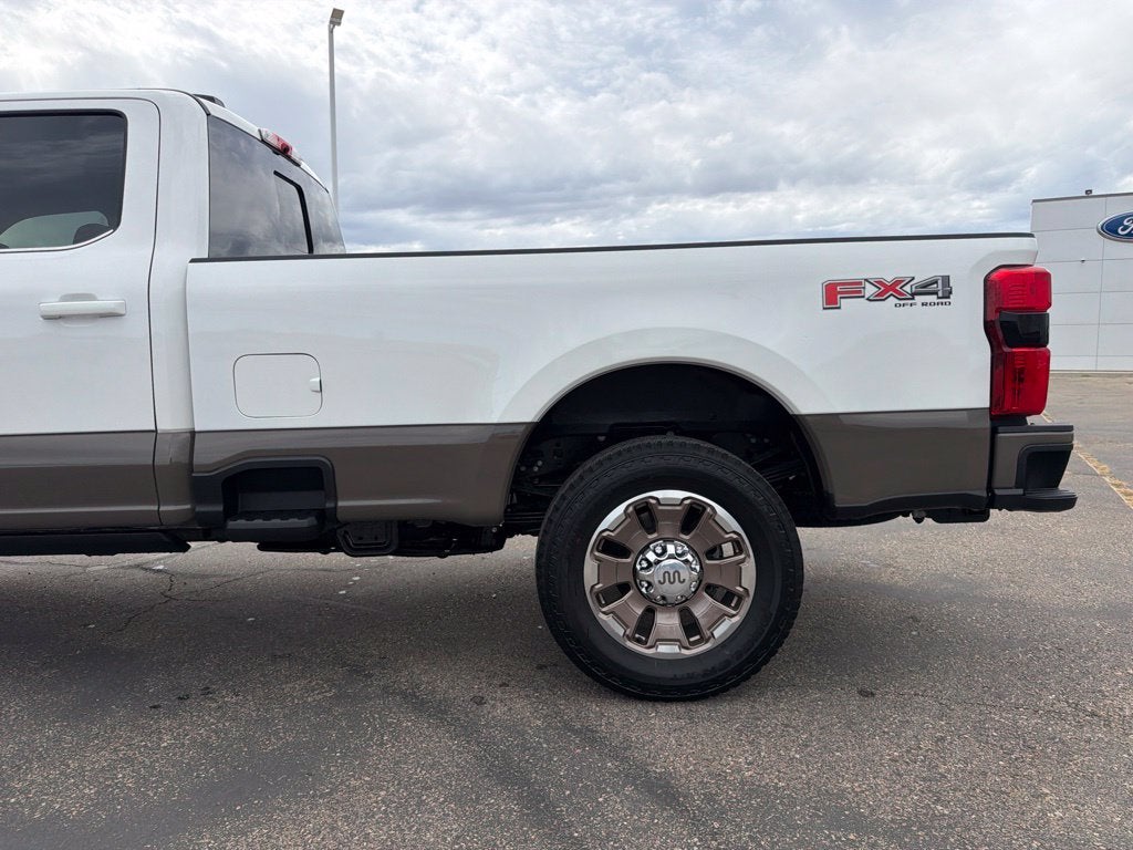 2027 Ford F-350SD King Ranch