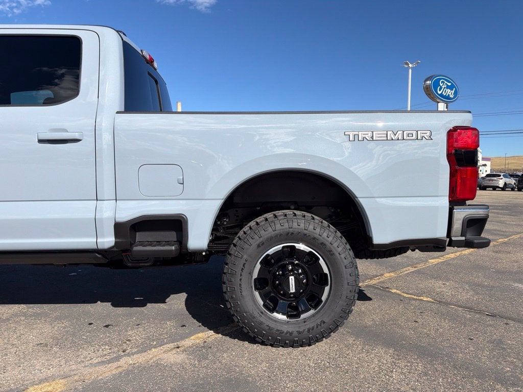 2027 Ford F-350SD Lariat Tremor Ultimate