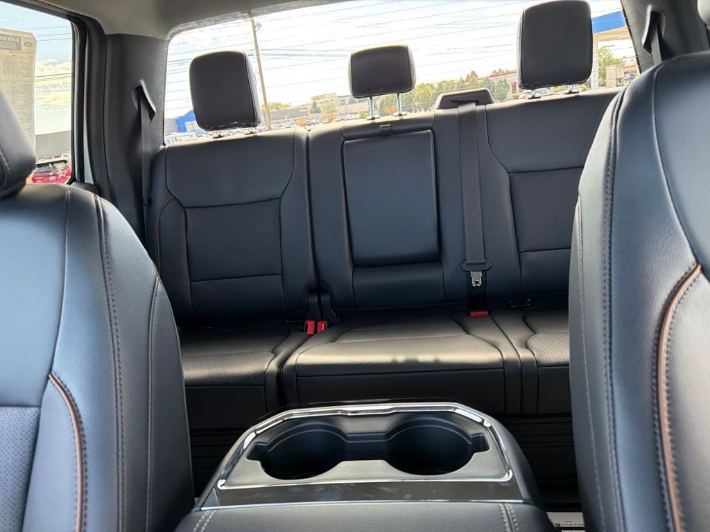 2027 Ford F-350SD Lariat
