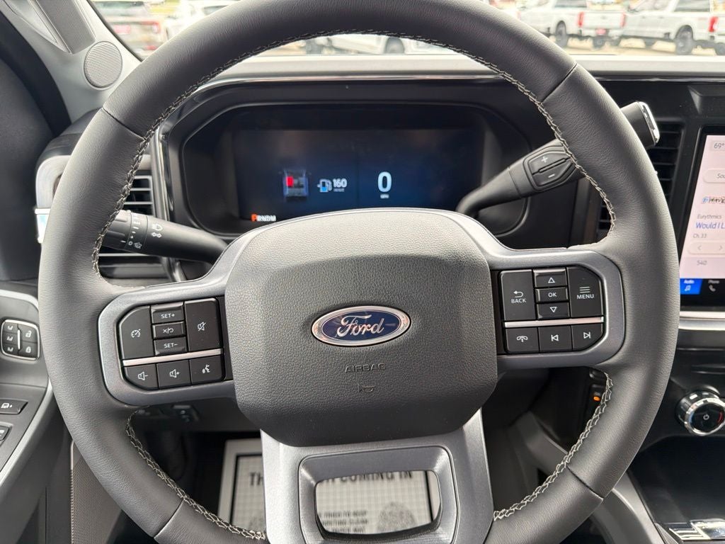 2026 Ford F-350SD Lariat Tremor