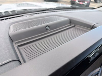 2027 Ford F-350SD Lariat Black Appearance Pkg.