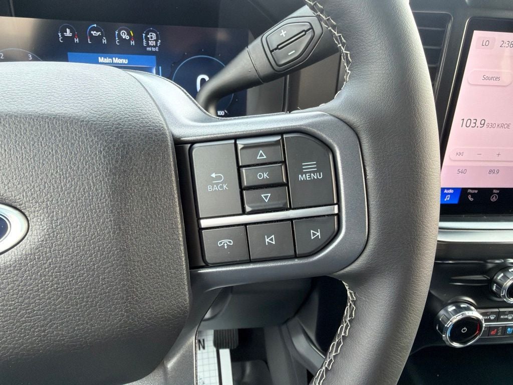 2026 Ford F-350SD Lariat
