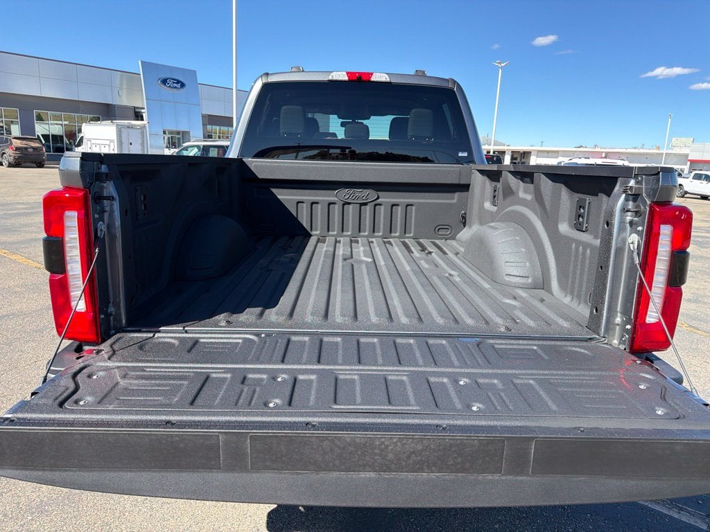 2026 Ford F-350SD XLT Premium Black Appearance Pkg.