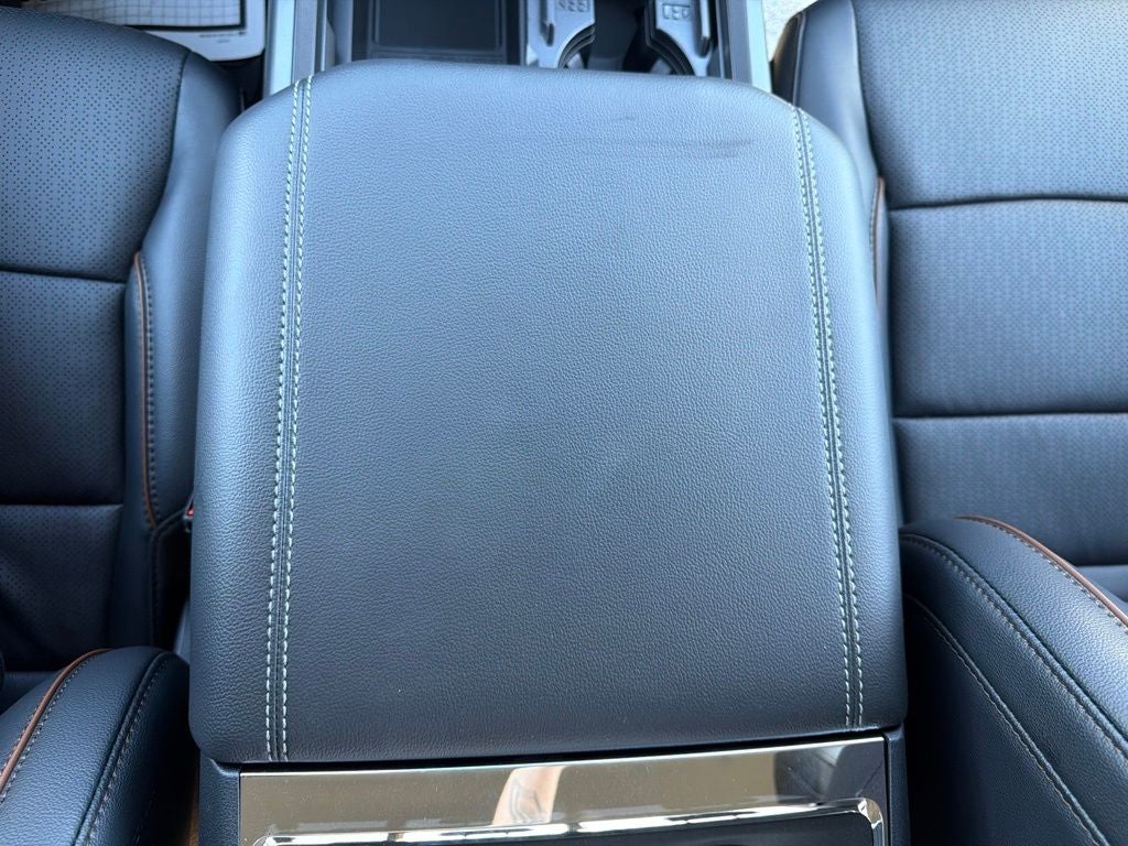 2026 Ford F-350SD Lariat Ultimate DRW