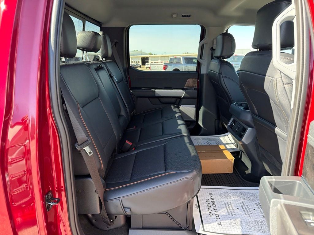 2026 Ford F-350SD Lariat Ultimate DRW