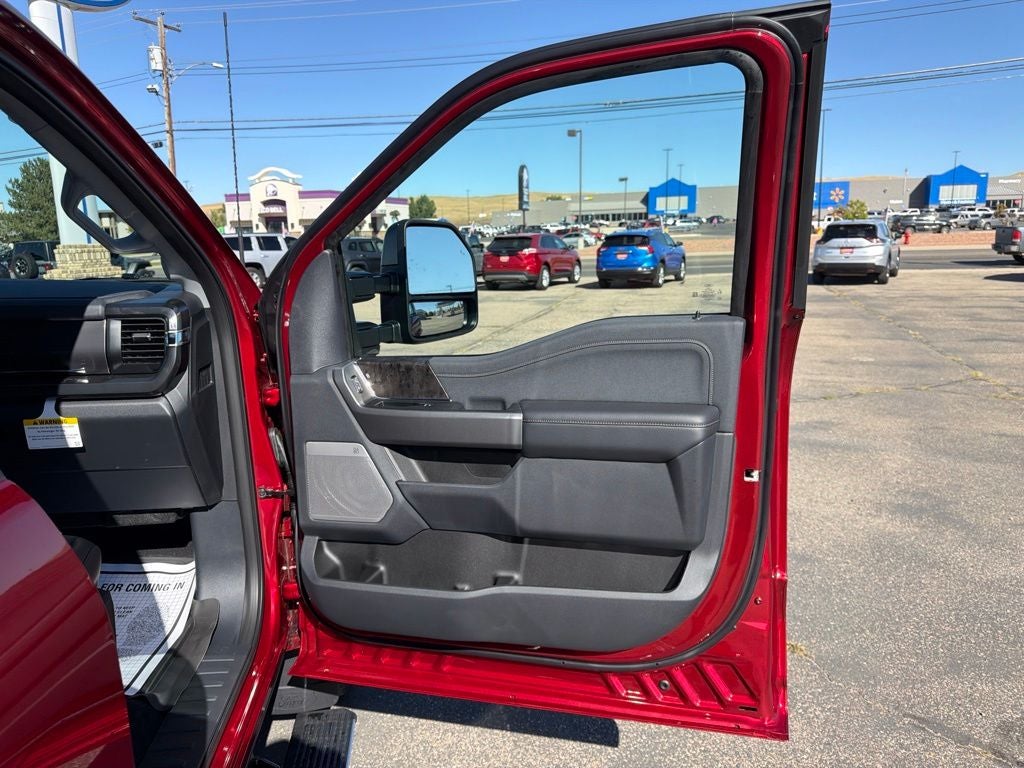 2026 Ford F-350SD Lariat Ultimate DRW