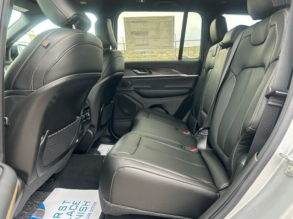 2026 Jeep Grand Cherokee Limited Reserve