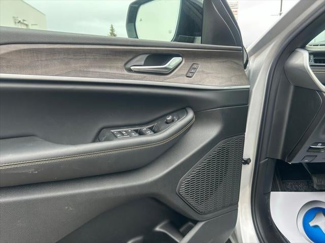 2026 Jeep Grand Cherokee Limited Reserve