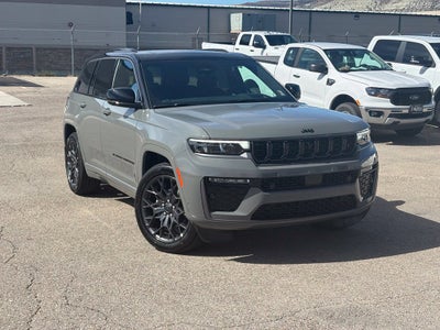 2027 Jeep Grand Cherokee Summit
