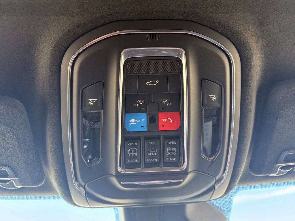 2027 Jeep Grand Cherokee Summit