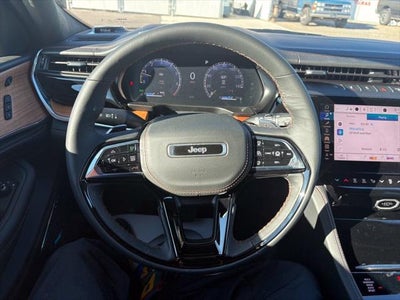2027 Jeep Grand Cherokee Summit