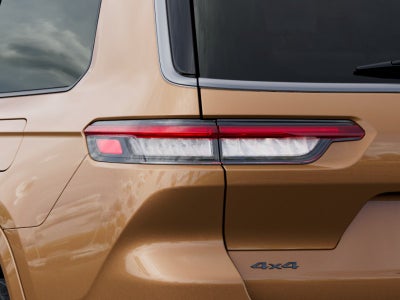 2027 Jeep Grand Cherokee L Summit