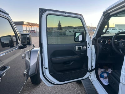 2025 Jeep Gladiator High Tide