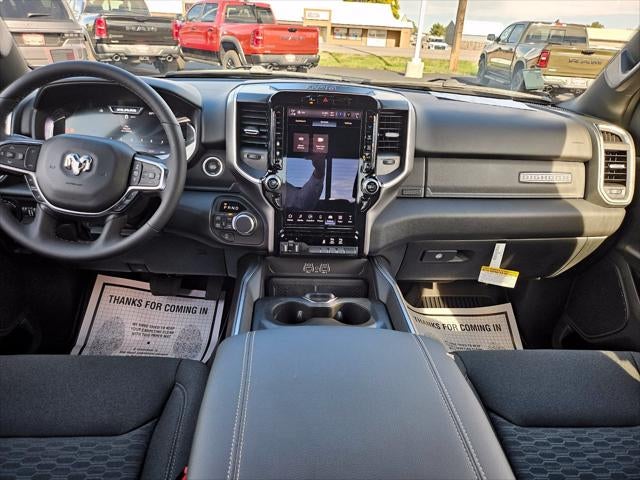 2027 RAM 1500 Big Horn/Lone Star