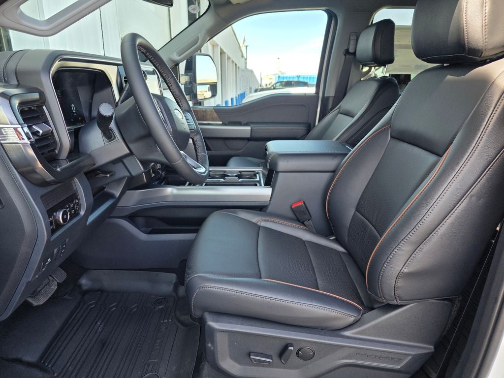 2026 Ford F-350SD Lariat Tremor