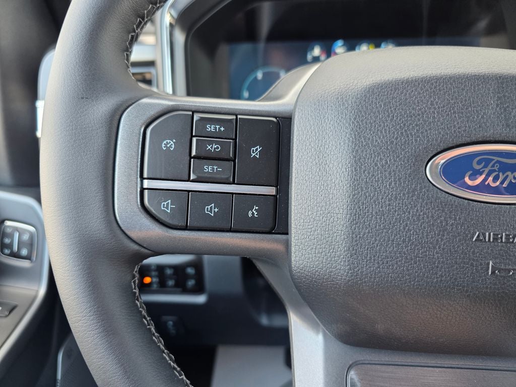 2026 Ford F-350SD Lariat Tremor