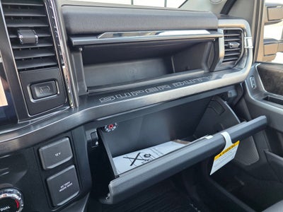 2026 Ford F-350SD Lariat Black Appearance Pkg