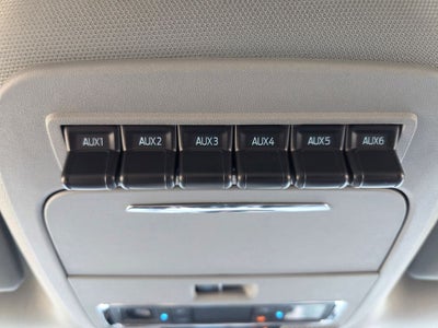 2026 Ford F-350SD Lariat Black Appearance Pkg