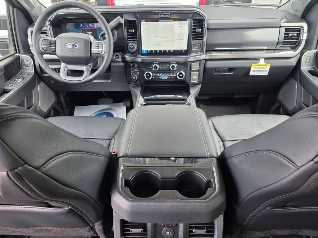2026 Ford F-350SD Lariat DRW