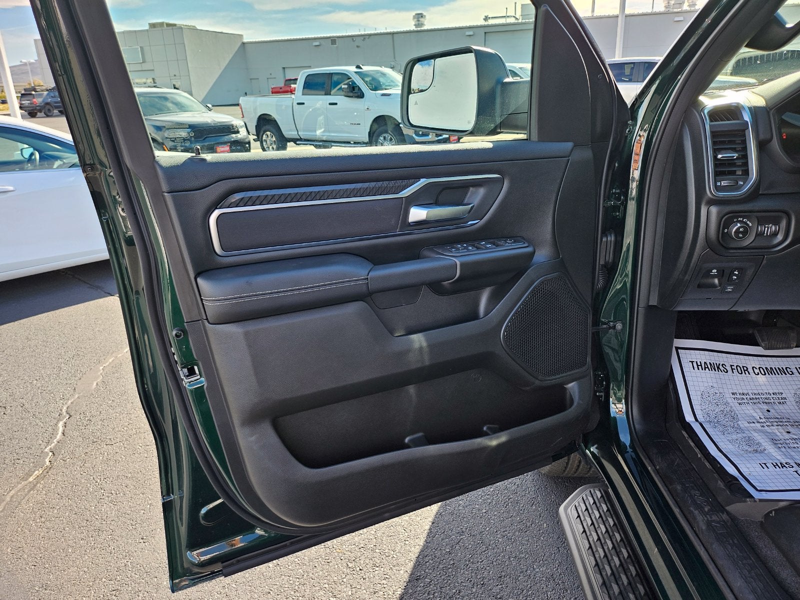 2027 RAM 1500 Big Horn/Lone Star Night Edition