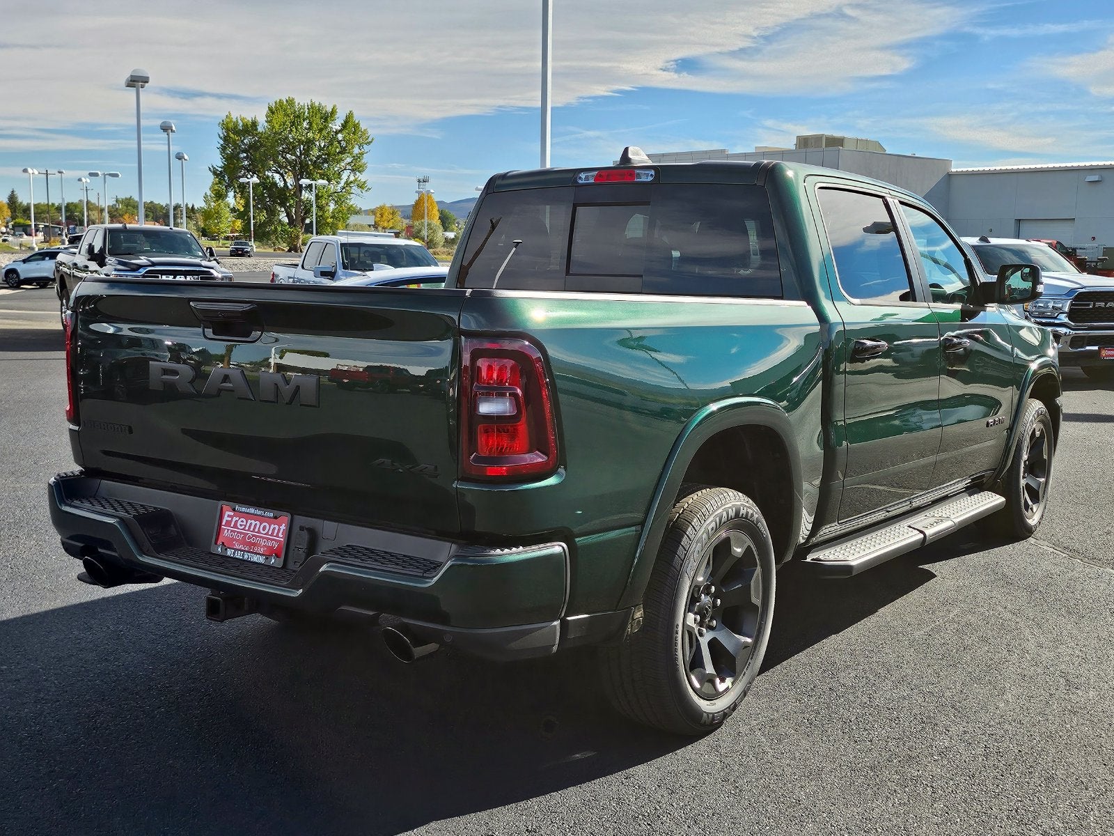 2027 RAM 1500 Big Horn/Lone Star Night Edition
