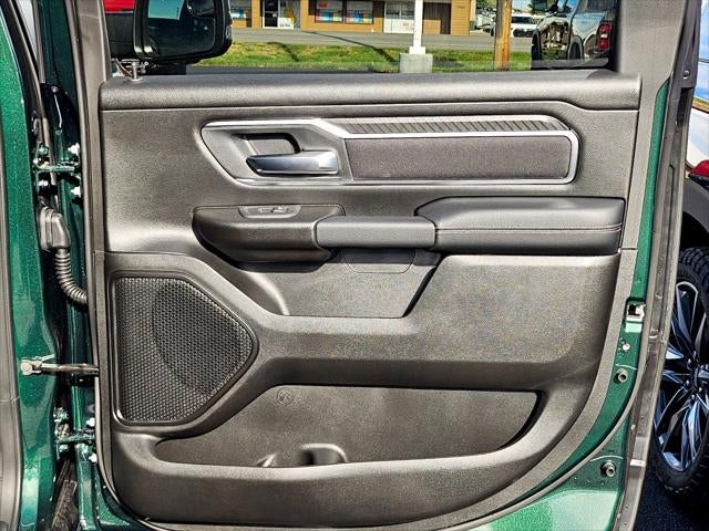 2027 RAM 1500 Big Horn/Lone Star Night Edition