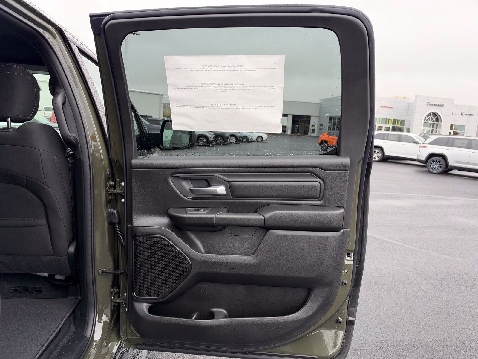2027 RAM 1500 1500 EXPRESS CREW CAB 4X4 5'7' BOX
