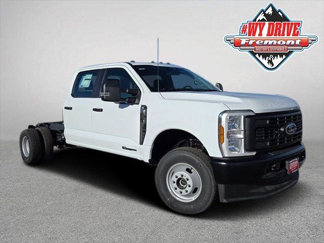 2026 Ford F-350 Super Duty Chassis Cab