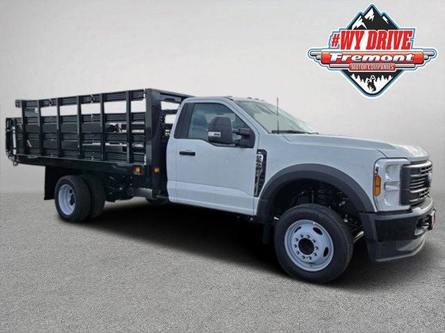 2025 Ford F-550 Super Duty Chassis Cab