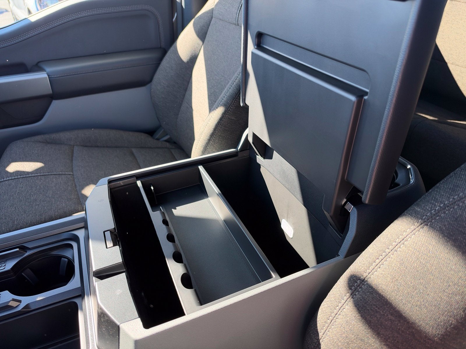 2027 Ford F-250SD F-250® XLT