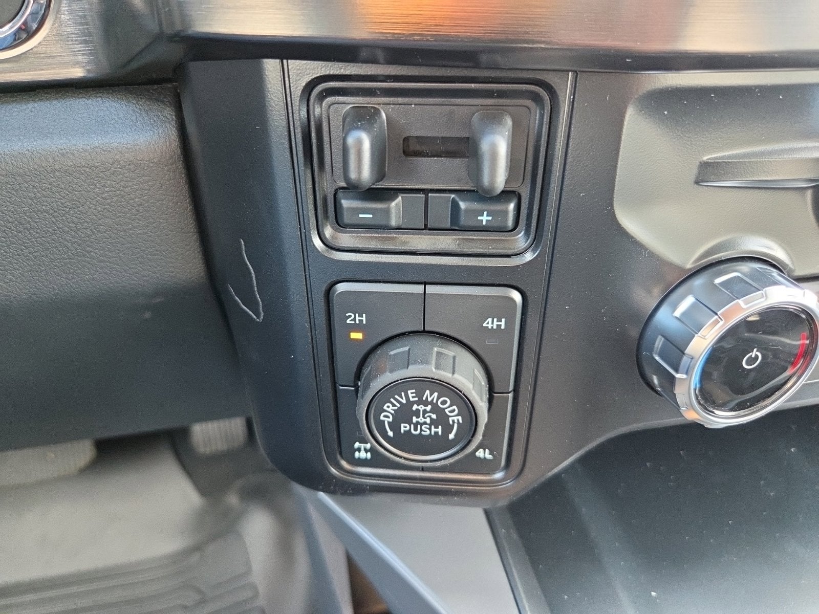2027 Ford F-250SD Lariat Tremor