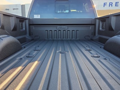 2027 Ford F-350SD F-350® Lariat®