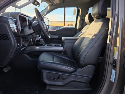 2027 Ford F-350SD F-350® Lariat®
