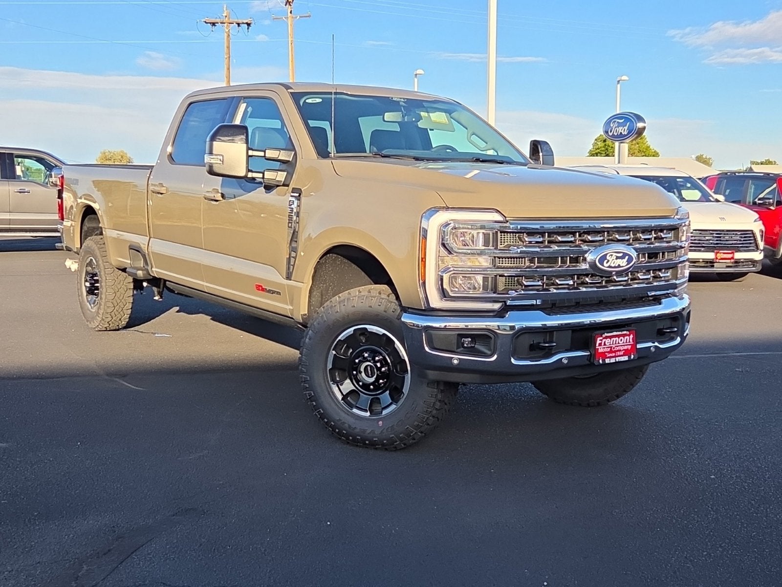 2027 Ford F-350SD F-350® Lariat®
