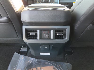 2027 Ford F-350SD F-350® Lariat®