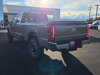 2027 Ford F-350SD F-350® Lariat®