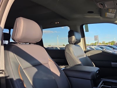 2027 Ford F-350SD F-350® Lariat®